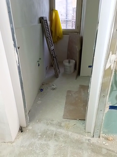 Bagno prima della ristrutturazione EDILSCATTO